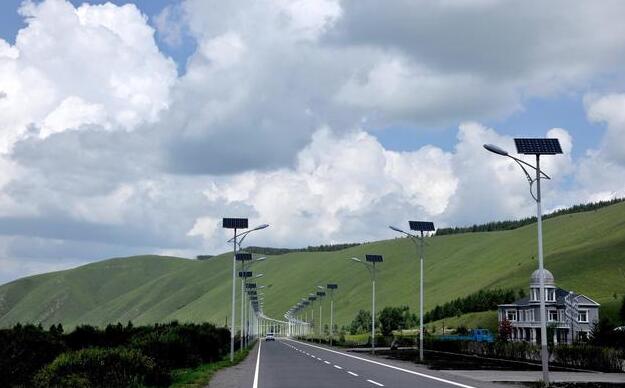 太陽(yáng)能路燈廠家