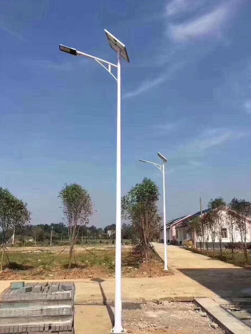 太陽(yáng)能路燈