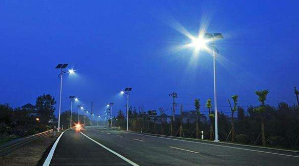 保定農(nóng)村太陽能路燈價(jià)格一套多少錢