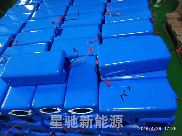 光伏專用蓄電池價(jià)格多少錢(qián)一組