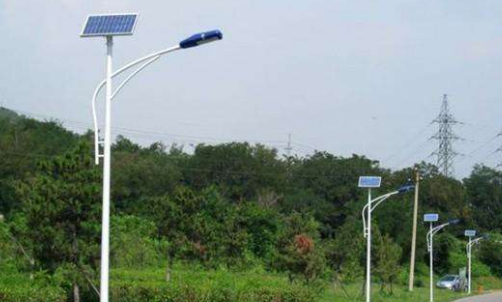 公路太陽能路燈 批發(fā)公路太陽能路燈市場價(jià)多少錢/廠家報(bào)價(jià)