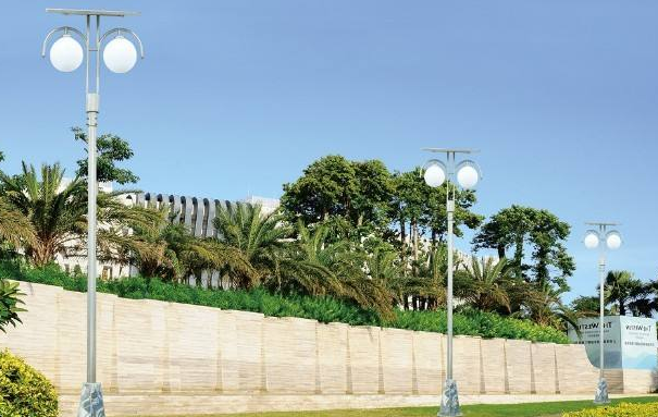 小區(qū)太陽(yáng)能路燈價(jià)格