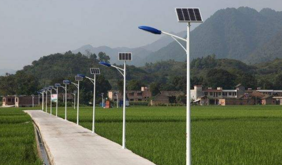 農(nóng)村太陽(yáng)能路燈