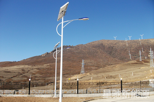 新農(nóng)村路燈