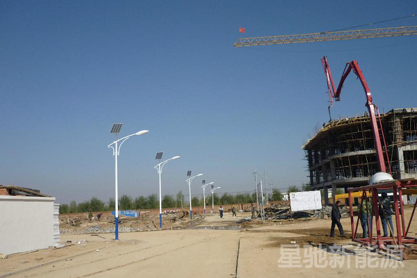 農(nóng)村太陽(yáng)能路燈