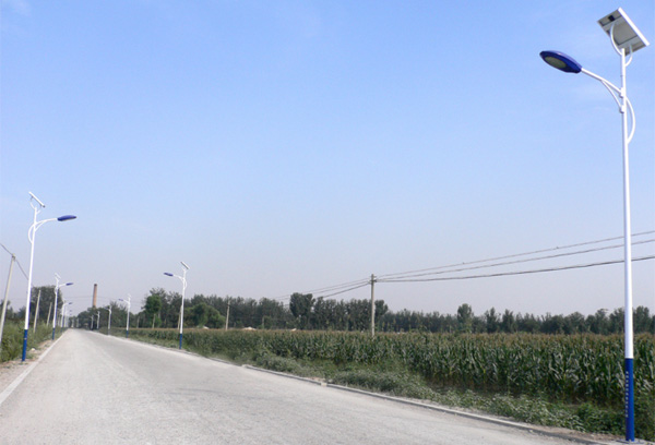 5米太陽(yáng)能路燈