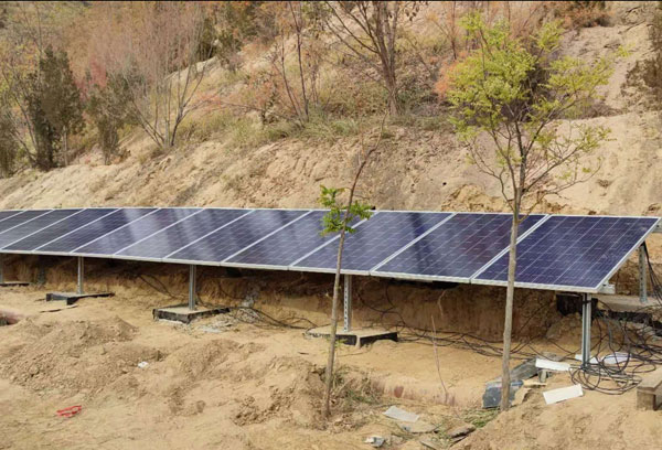 離網(wǎng)光伏發(fā)電系統(tǒng)原理圖